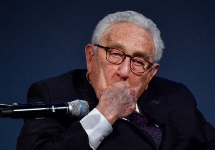 Preminuo Henry Kissinger