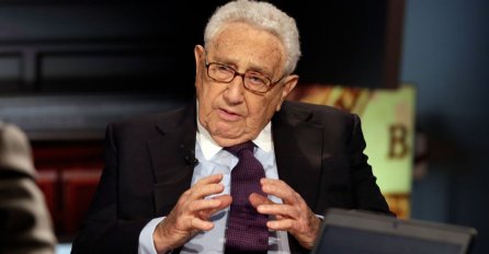 Šta je Kisindžer pisao o BiH uoči potpisivanja Dejtona: Uprkos nepravednom embargu na oružje, muslimani su stvorili moćnu vojnu mašineriju