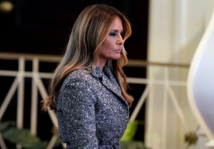 MELANIA TRUMP SE POJAVILA U JAVNOSTI POSLIJE DUGO VREMENA: Svi gledaju u 1 detalj, "Kakvo nepoštovanje" 