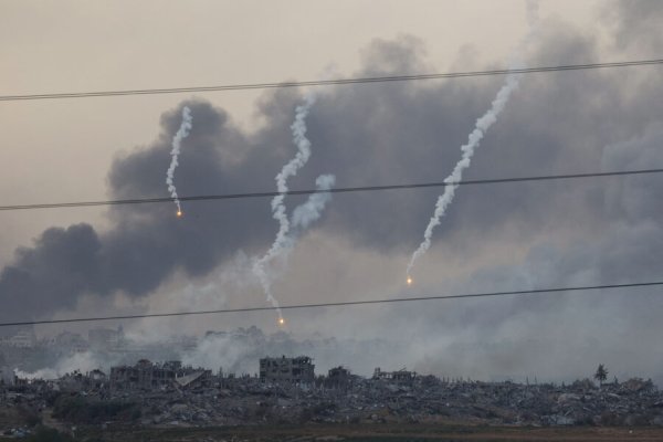 U izraelskim napadima na Rafah ubijeno najmanje 20 Palestinaca