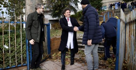 Odluka novog menadžmenta: KCUS otvorio kapije koje su bile zavarene (FOTO)