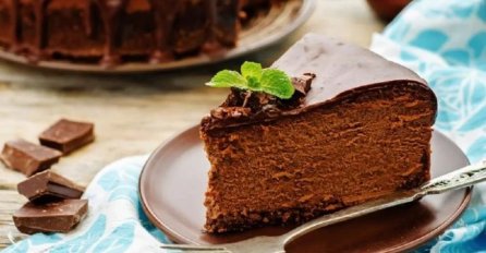 Jamie Oliver donosi novi recept: Čokoladna torta bez brašna od samo šest sastojaka: ODUŠEVIĆETE SE