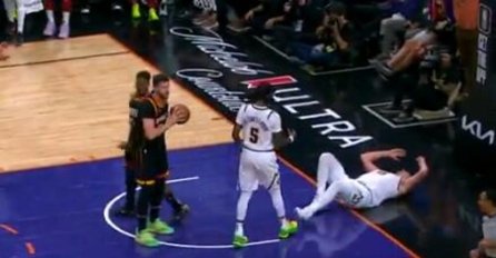 NURKIĆ LAKTOM UDARIO U GLAVU JOKIĆA - SRBIN SE SRUŠIO NA PARKET: O ovom potezu "Bosanske zvijeri" bruje mediji u Srbiji