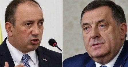 CRNADAK ISMIJAO DODIKOVE NAJAVE O NEZAVISNOSTI RS: Zaboravio je da mu je i Trumpova administracija uvodila sankcije, to je smiješno...