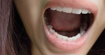 AKO VAS ZADAH PODSJEĆA NA DVIJE VOĆKE, ODMAH PROVJERITE JEDNO! 3 SIMPTOMA bolesti sa kojom žive MILIONI LJUDI