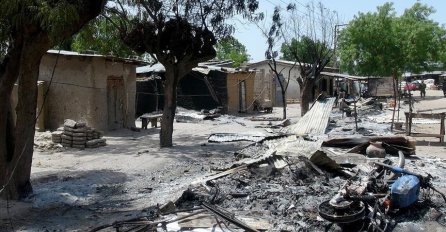 Nigerija: Vojska "slučajno" bombardirala selo, poginulo 85 osoba