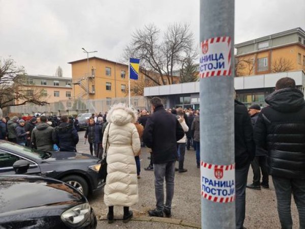 ce508c6d-5e10-4816-9798-ec5671c0654c