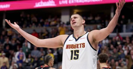 ŠOK U DENVERU - ŠTA SE DOGAĐA JOKIĆU?! Nikola opet nije ličio na sebe! U 1 DETALJ SVI GLEDAJU