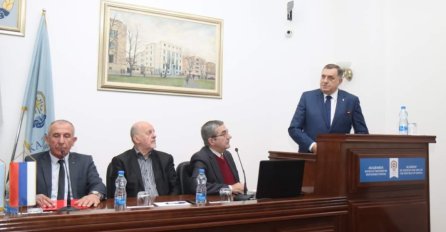 DODIK SVE NERVOZNIJI, SPOMINJAO I ALIJU IZETBEGOVIĆA: "U BiH je prijavljeno 200.000 više muslimana nego što ih ima..."
