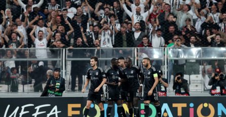 Džeko i Fenerbahce napravili probleme velikanu, petorica fudbalera izbačena iz ekipe