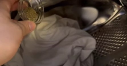 ZABORAVLJENIH TRIK NAŠIH BAKA: Dodajte KAŠIČICU BIBERA u veš mašinu - rezultati će vas ODUŠEVITI, radi bolji posao i od najskupljih deterdženata