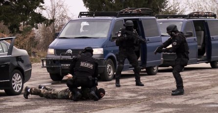 SIPA uhapsila sedam bivših pripadnika Zvorničke brigade VRS, osumnjičeni za strijeljanje 800 Bošnjaka