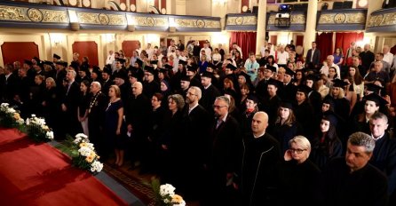 UNSA sutra promoviše 3769 diplomanata i magistranata