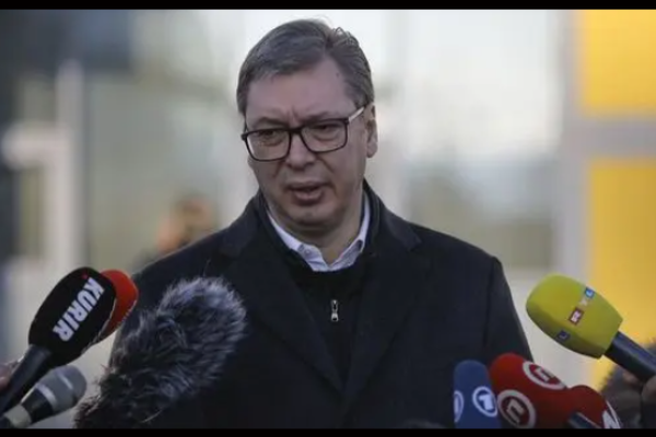 Vučić nakon glasanja: Očekujem veoma dobru izlaznost i ubjedljivu pobjedu