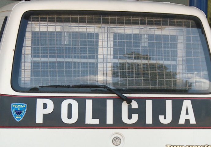 Drama u Mostaru: Divljali po klubu pa ih zaštitari istukli, jedna osoba završila i na CUM-u