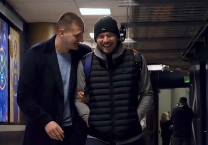 ŠTA JE JOKIĆ REKAO DONČIĆU? Ruka pod ruku i "UMIRANJE" OD SMIJEHA, a na parketu druga priča (VIDEO)