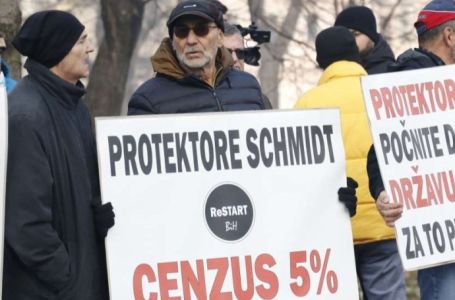 Održani protesti ispred OHR-a, građani zahtijevaju nametanje izmjena Izbornog zakona