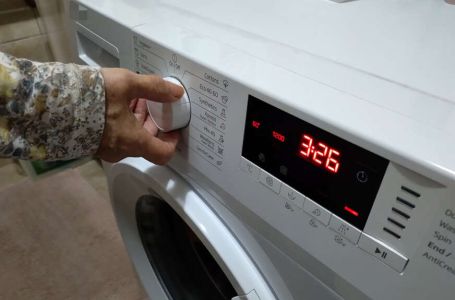Jedan skriveni dio veš mašine koji nikad ne čistite: Uništava odjeću i smanjuje joj vijek trajanja