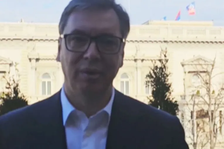 VUČIĆ SE JUTROS OGLASIO: "NISAM VAS SE NIMALO UPLAŠIO"