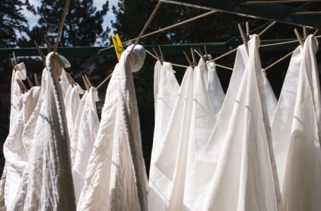 OVA STVAR SKIDA FLEKE SA ODJEĆE KAO VEŠ MAŠINA: Ne morate ni da je palite, pravo je čudo