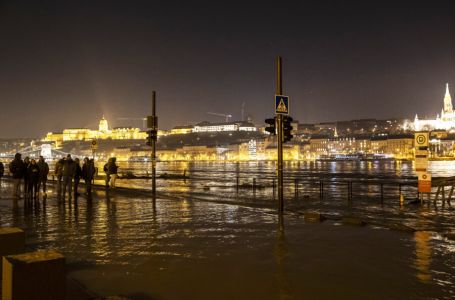 Dunav se izlio iz korita: Poplava napravila probleme u glavnom gradu Mađarske