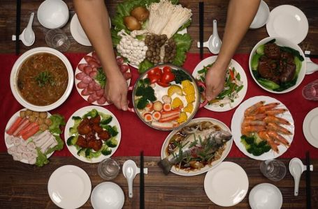 PRETJERALI STE U JELU I PIĆU ZA DOČEK? Nutricionista savjetuje kako da se dovedete u red dan poslije