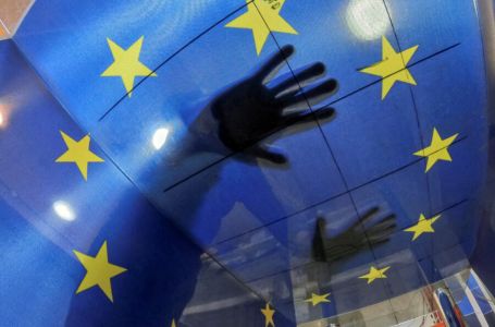 EU suočena s mnogim testovima u 2024: Od Trumpa preko Putina do proširenja