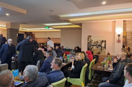 ŠEMSUDIN MEHMEDOVIĆ FORMIRA STRANKU: Osnivačka skupština počela bez poznatih lica