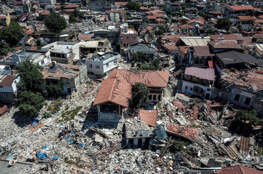 PRIJETI IM VIŠE OD 20 GODINA ZATVORA: U Turskoj prvo veliko suđenje zbog urušavanja zgrada u potresu