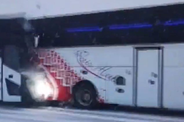 Teška nesreća autobusa u Turskoj, dva poginula, 8 ozlijeđenih
