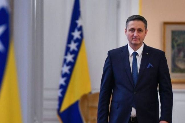 BEĆIROVIĆ NAKON PRELIJETANJA AVIONA: Zahvaljujem se SAD na svemu što čine...