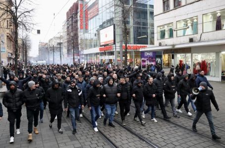 KORTEO BH FANATICOSA KORAČA ULICAMA MANNHEIMA: Zmajevi će imati veliku podršku protiv Nizozemske