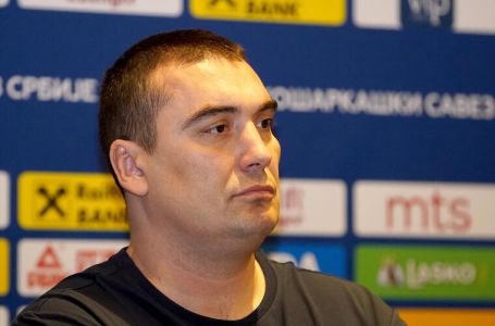 SIMPTOMI SRČANOG UDARA KOJE JE IMAO DEJAN MILOJEVIĆ: Stručnjaci kažu da tijelo šalje 12 signala