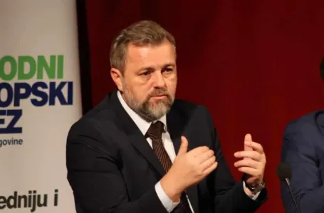 Nermin Ogrešević: 'Ko je sumnjao da će Dodik izgurati svoje?'