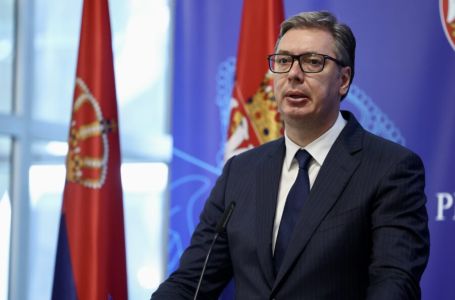 Ovim potezom Vučić de facto priznao Kosovo: Kako je prodao 'braću Srbe', da to niko nije primijetio