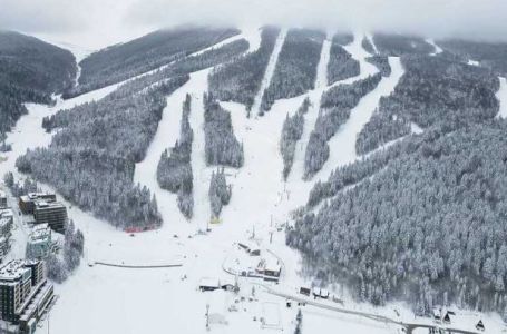 BH. PLANINE ZABIJELIO NOVI SNIJEG: Pogledajte kako jutros izgledaju Bjelašnica, Jahorina i Vlašić