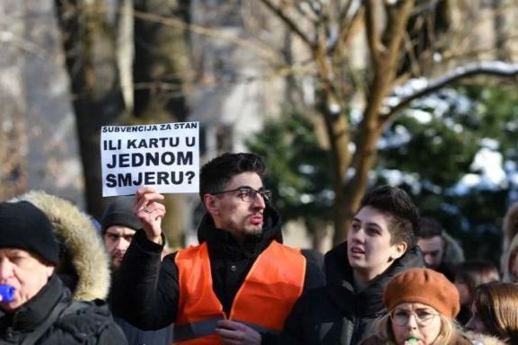 Novi protesti mladih zbog subvencija: &quot;Budite i vi dio hiperprivilegovane kaste&quot;