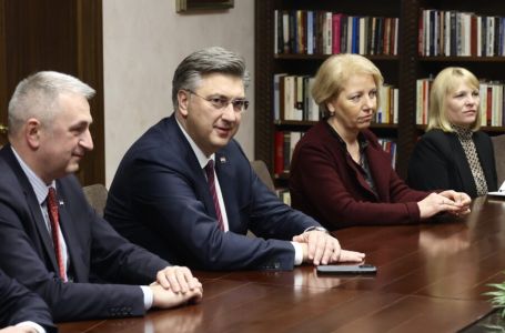 Plenković stigao u Sarajevo: Prvo susreti sa poglavarima vjerskih zajednica