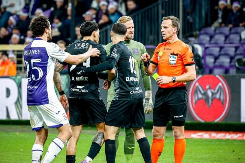 HISTORIJSKA ODLUKA: Utakmica Anderlecht – Genk biće ponovljena zbog skandalozne VAR greške