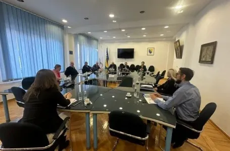 Najavljeno povećanje plata policijskim službenicima u FUP-u