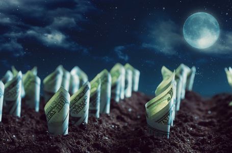 Novčani lunarni kalendar za februar 2024. – OVAJ datum posebno donosi sreću s novcem