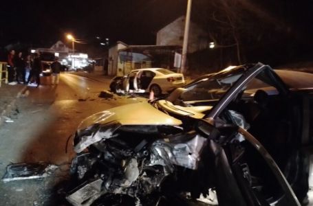 Pet osoba povrijeđeno u teškoj saobraćajnoj nesreći kod Gračanice