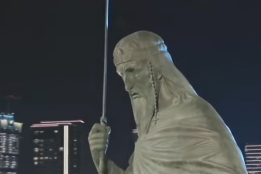 MITOMANIJA, LAŽI I OBMANE: Vučićev svetac u centru Beograda, niti je rođen u Srbiji, a još manje...