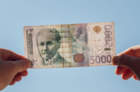 SAVJET BABA VANGE KOJI DONOSI OGROMAN NOVAC I SREĆU: Svi kažu da djeluje, a evo šta treba da uradite