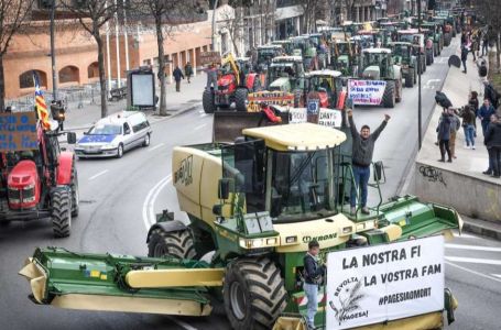 Španski farmeri blokirali autoputeve širom zemlje