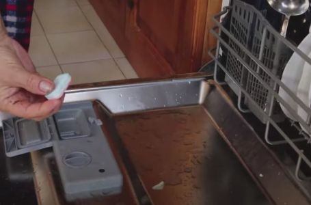 Rizikujete da napravite 3 problema: Pravite ČISTU GREŠKU ako ovako otvarate mašinu za sudove