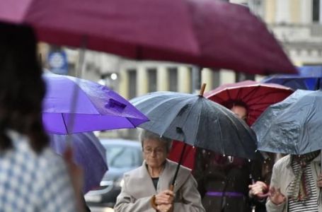 Početak sedmice donosi oblačno i kišno vrijeme, nema jutarnjih minusa