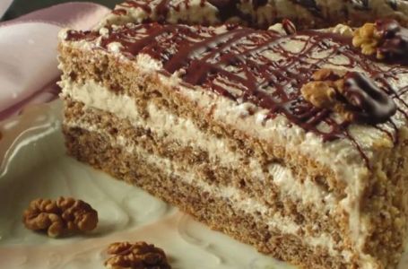 STARINSKA TORTA OD ORAHA: Recept za savršen uspjeh i dašak nostalgije- SVI ĆE VAM TRAŽITI KOMAD VIŠE