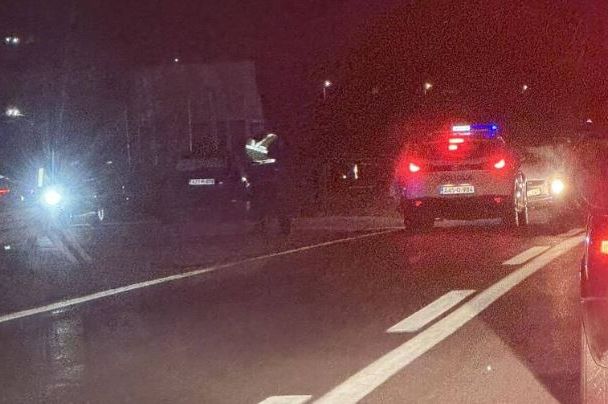 Tri osobe povrijeđene u sudaru kod Zenice nedaleko od autoputa