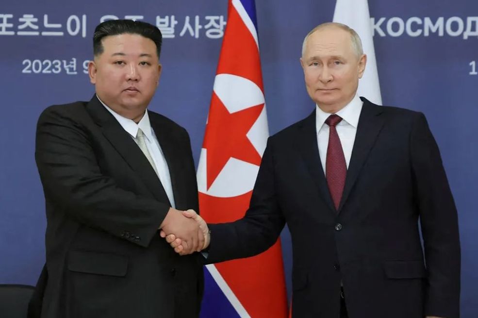 Putin poklonio automobil Kim Jong Unu